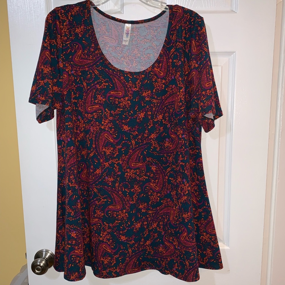 Lularoe Perfect T